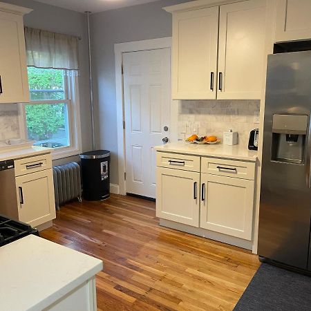 Boston Luxury Condo Style Rooms ภายนอก รูปภาพ