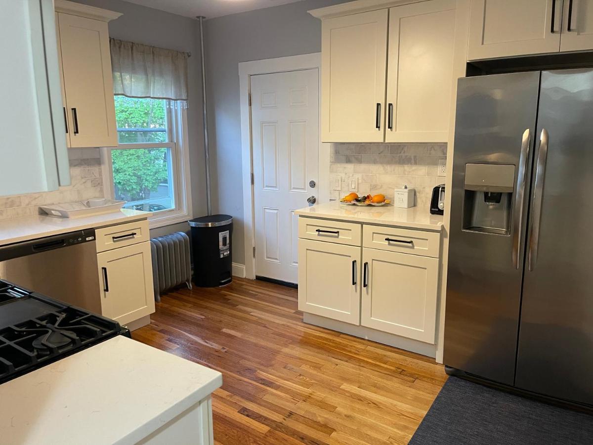 Boston Luxury Condo Style Rooms ภายนอก รูปภาพ