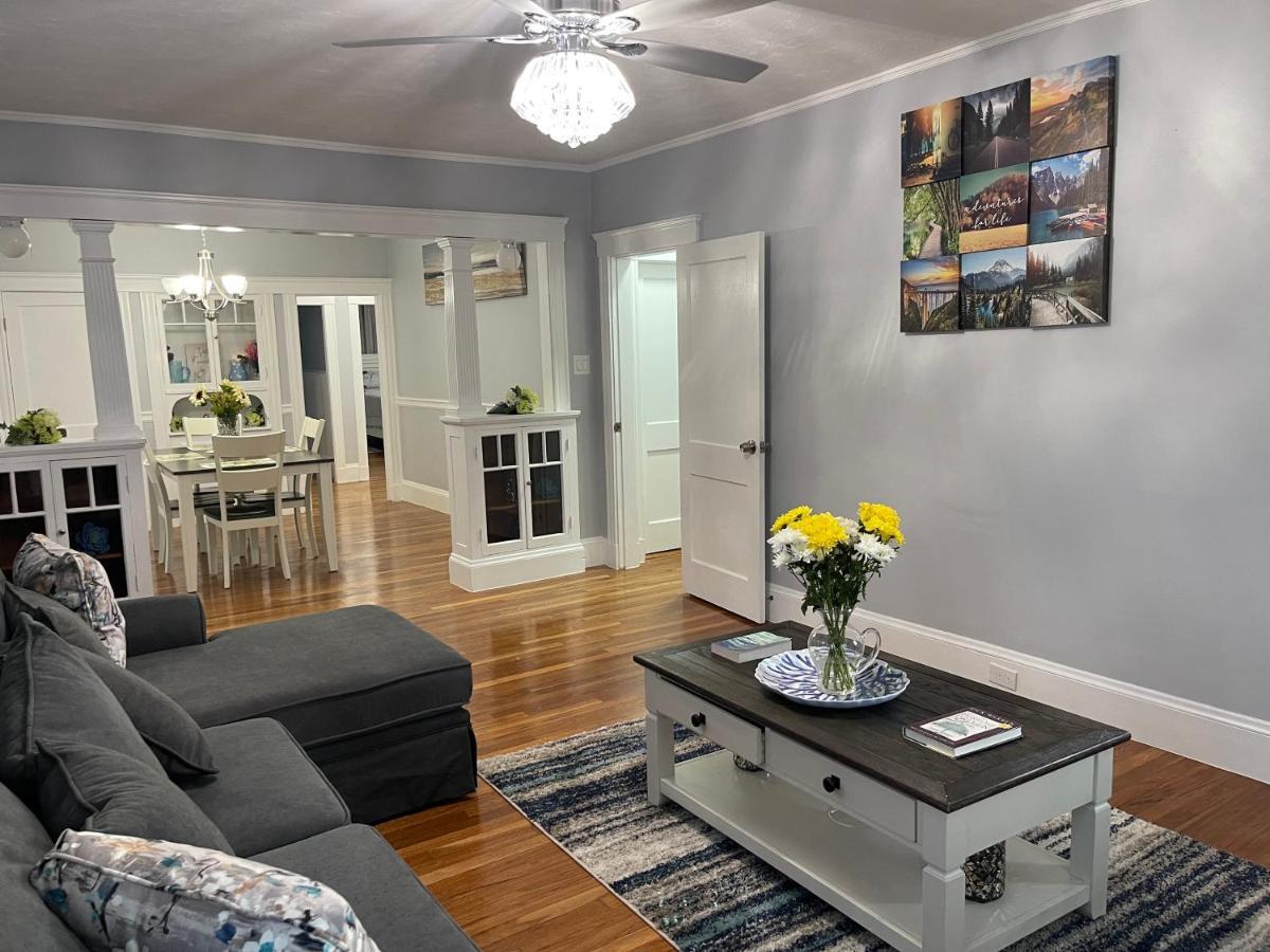 Boston Luxury Condo Style Rooms ภายนอก รูปภาพ